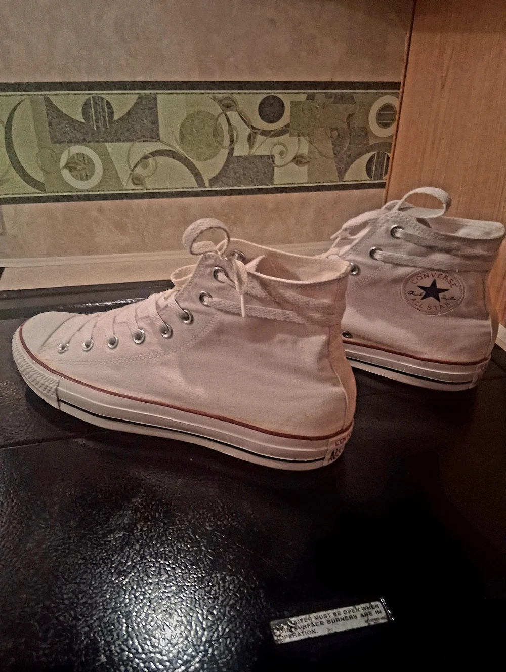 Converse Chuck Taylor All Star High Top - Optical White - Men’s 11 / Women’s 13 - Picture 5 of 7